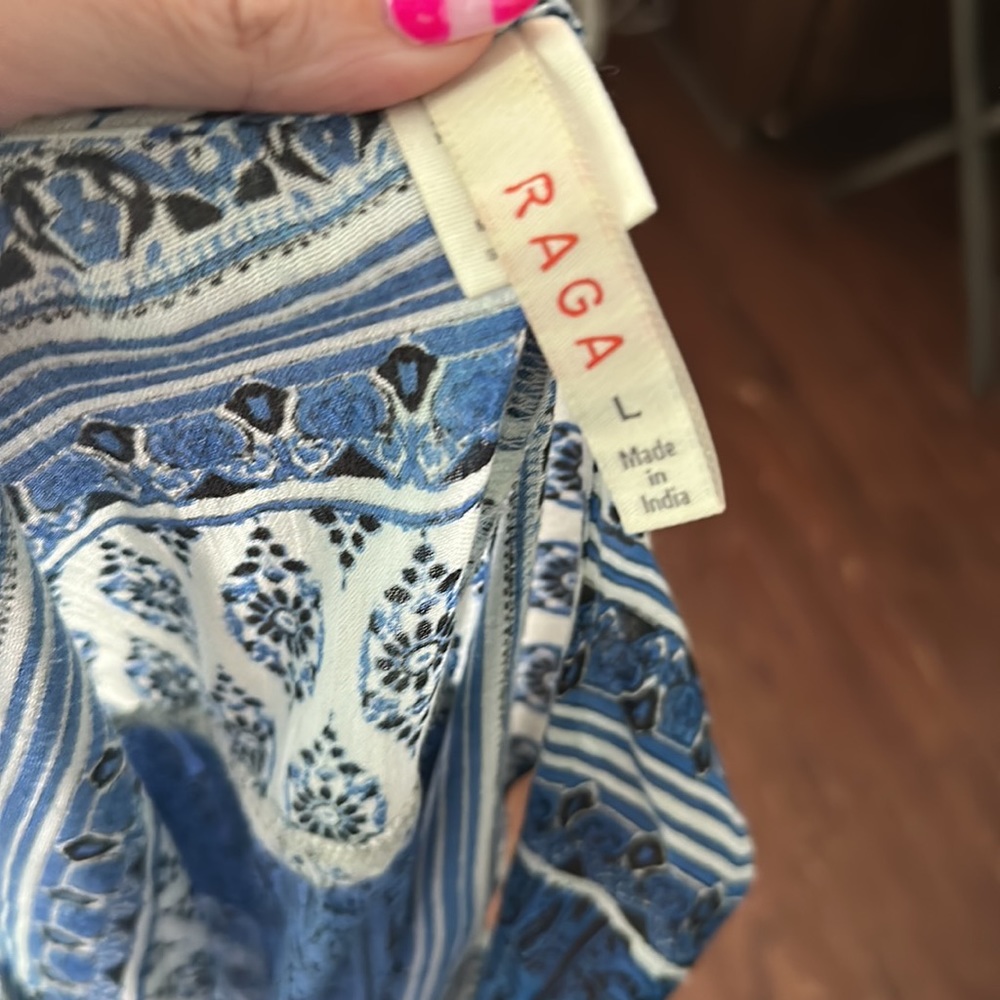 Coverup - Picture 5 of 5